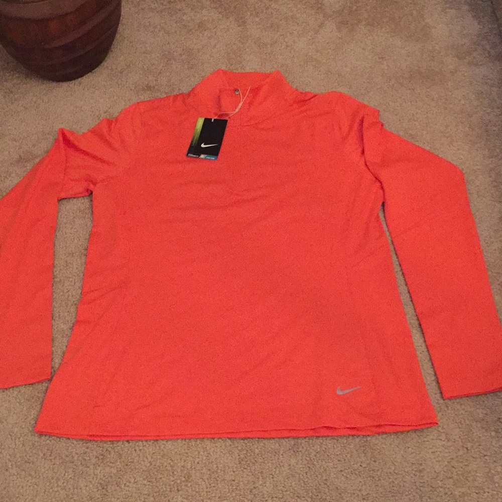 NWT women’s Nike Golf quarter zip